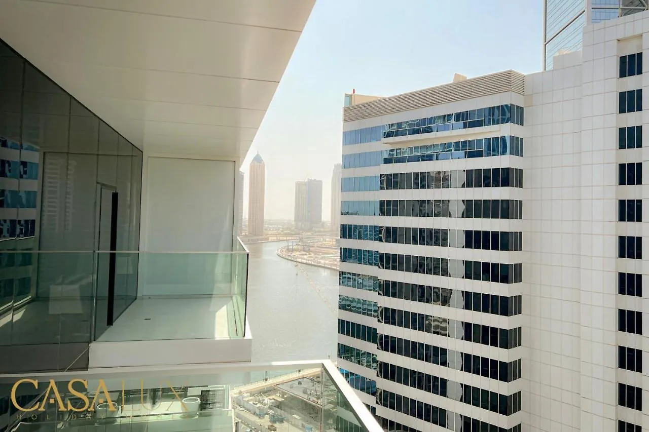 Stunning Std Flat In Dt, With Burj Khalifa View . Villa Dubai Emirati Arabi Uniti